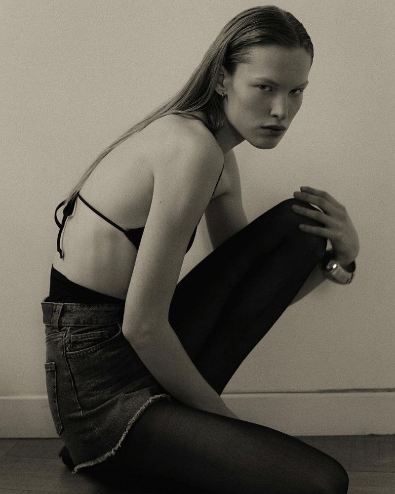 Leanne De Haan portfolio photo 8